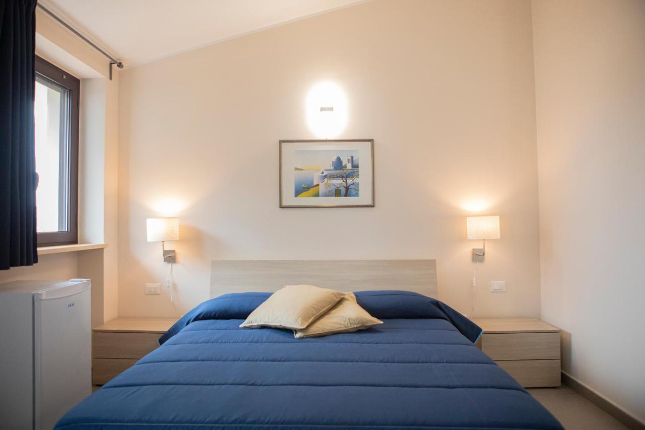 Un Passo Dal Mare - Guest House Lido Di Fondi Eksteriør bilde